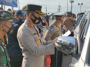 Terbukti Bukan Pemudik, 9 Pekerja Bangunan Ini Bisa Pulang ke Kediri