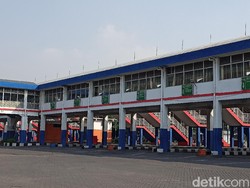 Sepinya Terminal Bungurasih, Bus Hanya Stand By Tanpa Penumpang