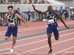 Cara Memasuki Garis Finish Lari Jarak Pendek dalam 3 Teknik