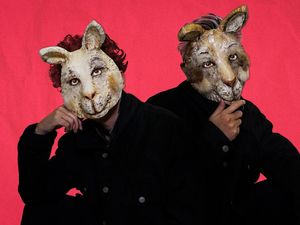 AmPm Bagi Kesan tentang Indonesia dan Kolaborasi dengan Dipha Barus AmPm Bagi Kesan tentang Indonesia dan Kolaborasi dengan Dipha Barus