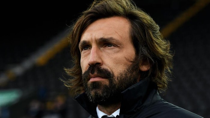 UDINE, ITALY - MAY 02: Andrea Pirlo, Head Coach of Juventus looks on prior to the Serie A match between Udinese Calcio and Juventus  at Dacia Arena on May 02, 2021 in Udine, Italy. Sporting stadiums around Italy remain under strict restrictions due to the Coronavirus Pandemic as Government social distancing laws prohibit fans inside venues resulting in games being played behind closed doors. (Photo by Alessandro Sabattini/Getty Images)