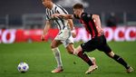 Foto: Cristiano Ronaldo Tertunduk, Matanya Berkaca-kaca