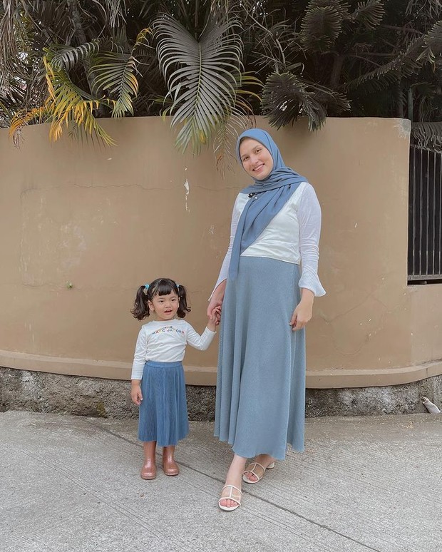 dwi handayani dan freya