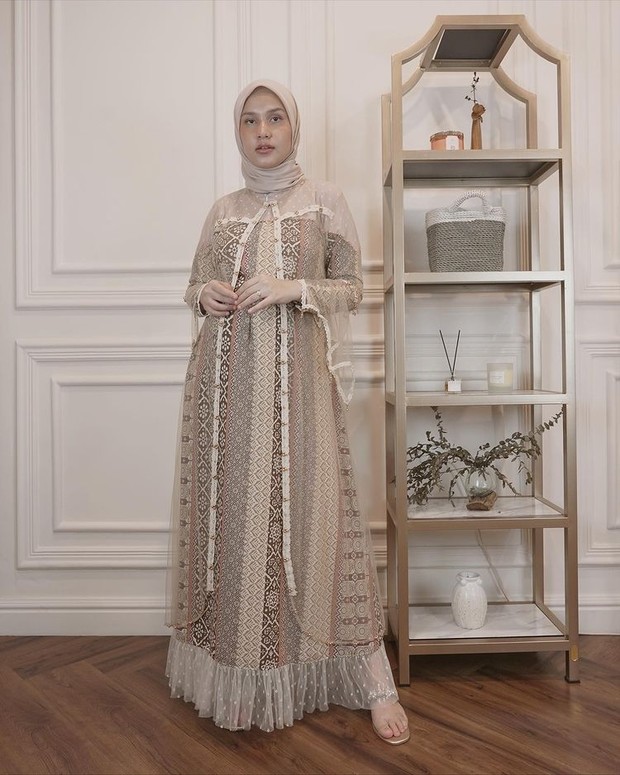 potret cantik dwi handayani