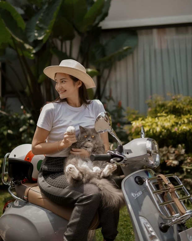 Enzy Storia/Instagram.com/enzystoria Enzy Storia