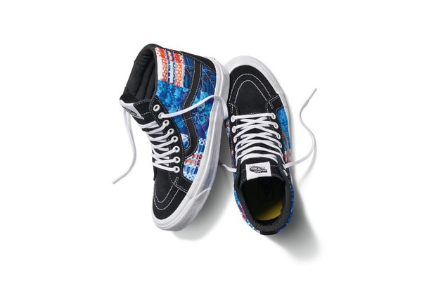 Foto: footwearnews.com Kolase kain pada Vans Sk8-Hi 38 DX karya Sandy Liang.