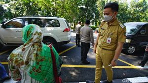 Gibran Pantau Razia Penyekatan Kota Solo