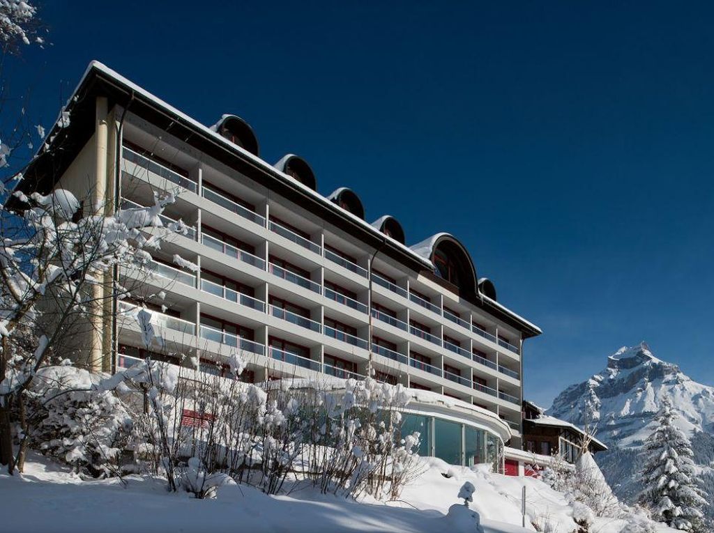 Selir Raja Thailand Melahirkan, Ini Hotel di Swiss Tempatnya Menginap