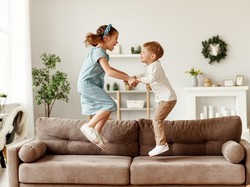 Percaya Nggak Percaya, Ini 7 Cara Jitu Buat Rumah Sejuk di Musim Kemarau