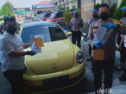 Pemobil ABG yang Tabrak Polisi di Pos Penyekatan Jadi Tersangka