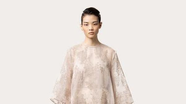 10 Koleksi Spesial Busana Idul Fitri 2021 Karya Sapto Djojokartiko