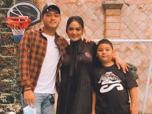 Reaksi Raul Lemos Lihat Azriel Hermansyah dan Krisdayanti Berpelukan