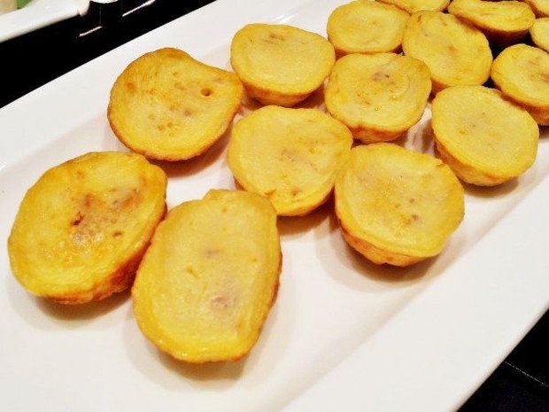 Kue Cara Pusu yang mirip dengan Kue Lumpur/Sumber/Pinterest/thesmartlocal. Kue Cara Pusu yang mirip dengan Kue Lumpur.