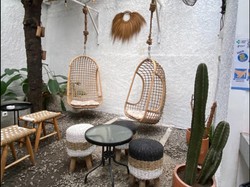 Menikmati Nongkrong di Coffee Shop Rasa Canggu Bali, di Lanell Coffe Cipete