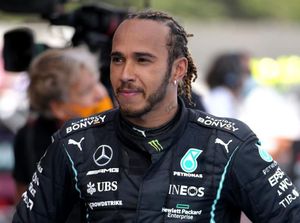 Formula 1: Hamilton Ingin Lanjut di Mercedes Musim Depan Formula 1: Hamilton Ingin Lanjut di Mercedes Musim Depan
