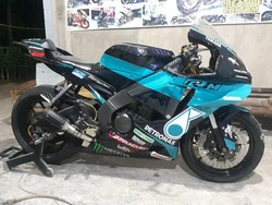 Cocok Buat Sunmori, Berapa Biaya Modifikasi Yamaha Vixion Jadi Motor MotoGP?