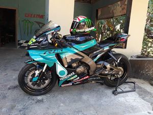 Bukan M1 Valentino Rossi, Ini Yamaha Vixion yang Dimodif ala Motor MotoGP