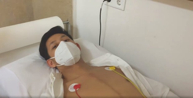 Potret Randi Bachtiar saat proses pengobatan (foto: instagram.com/randibachtiar)