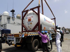 Prancis Kirim Pasokan Oksigen untuk Bantu India