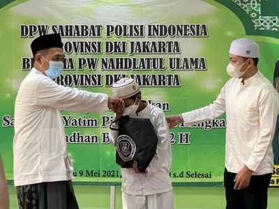 Ramadhan jadi Momentum Berbagi dengan Anak Yatim