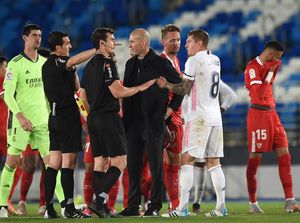 Zidane Ogah Bikin Ribut soal Wasit