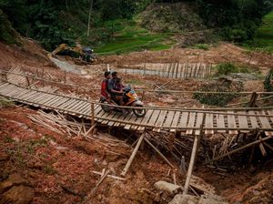 Pascalongsor, Jalan Penghubung Desa di Lebak Masih Rusak