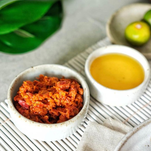 Sajian Sambal Teman Makan Bipang Ambawang/instagram.com/bipangambawang Sajian Sambal Teman Makan Bipang Ambawang