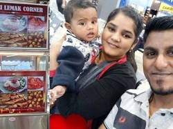 Salut! Ibu Ini Banting Tulang Jualan Nasi Lemak Setelah Ditinggal Suaminya