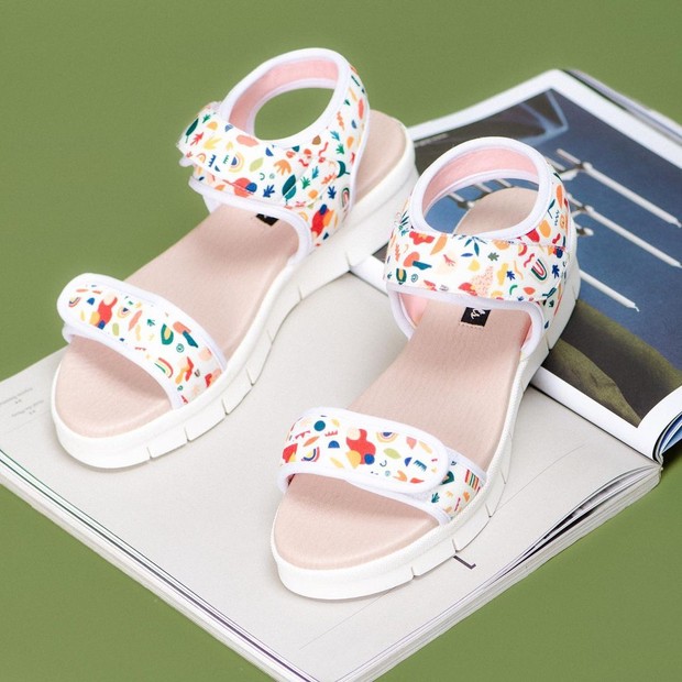 Sepatu untuk lebaran