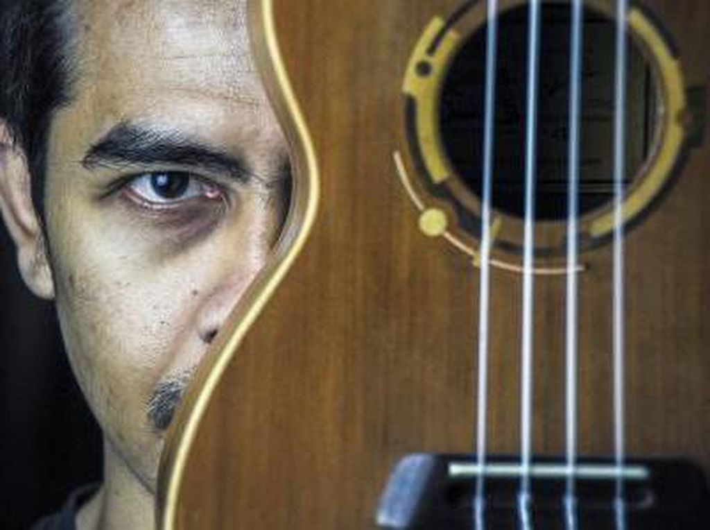 Ukulele dari Bandung yang Mendunia Ukulele dari Bandung yang Mendunia