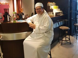 Mengenang Senandung Ustaz Tengku Zulkarnain di Lagu The Autumn Leaves