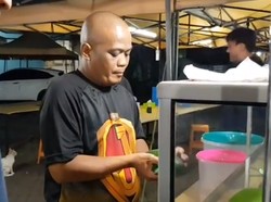 Momen Haru Istri dan Anak Cium Jenazah Sapri Pantun