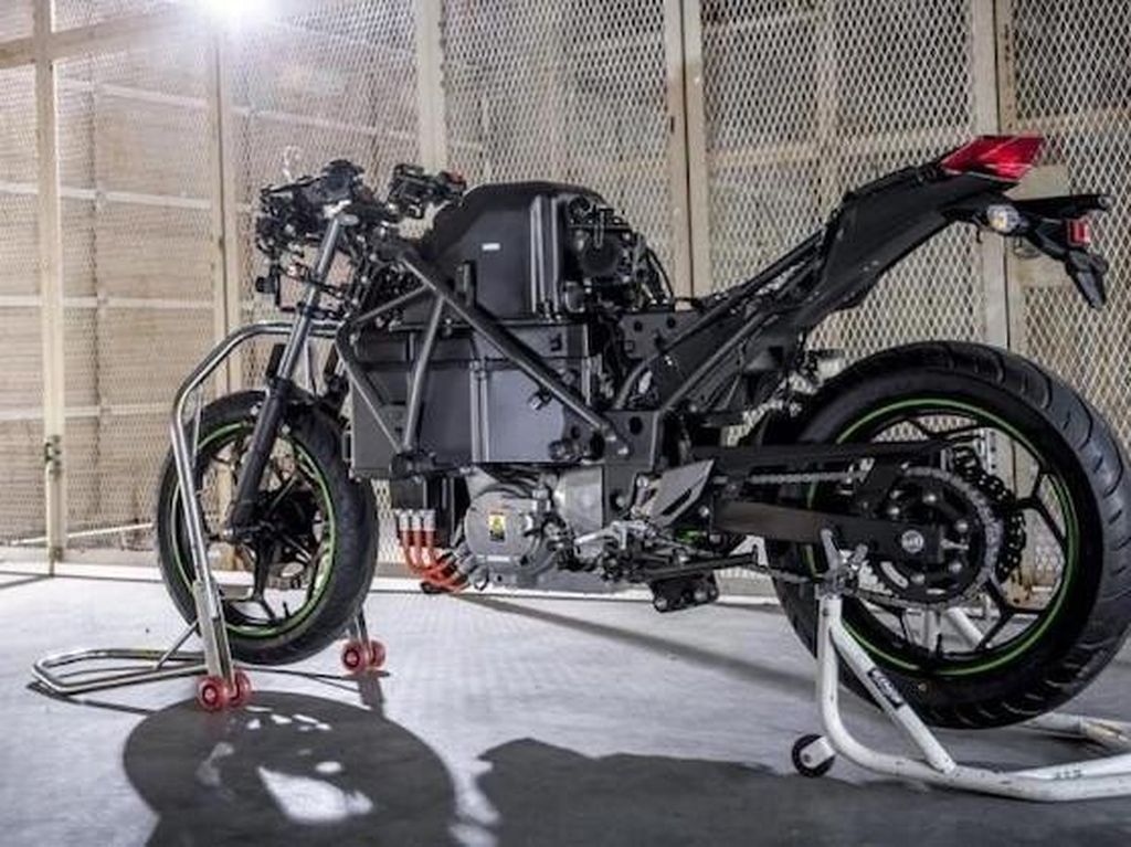 Kawasaki Akan Alihkan Fokus ke Motor Listrik Mulai 2030 Kawasaki Akan Alihkan Fokus ke Motor Listrik Mulai 2030