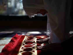 Tata Cara dan Niat Bayar Fidyah untuk Ibu Hamil dan Diri Sendiri