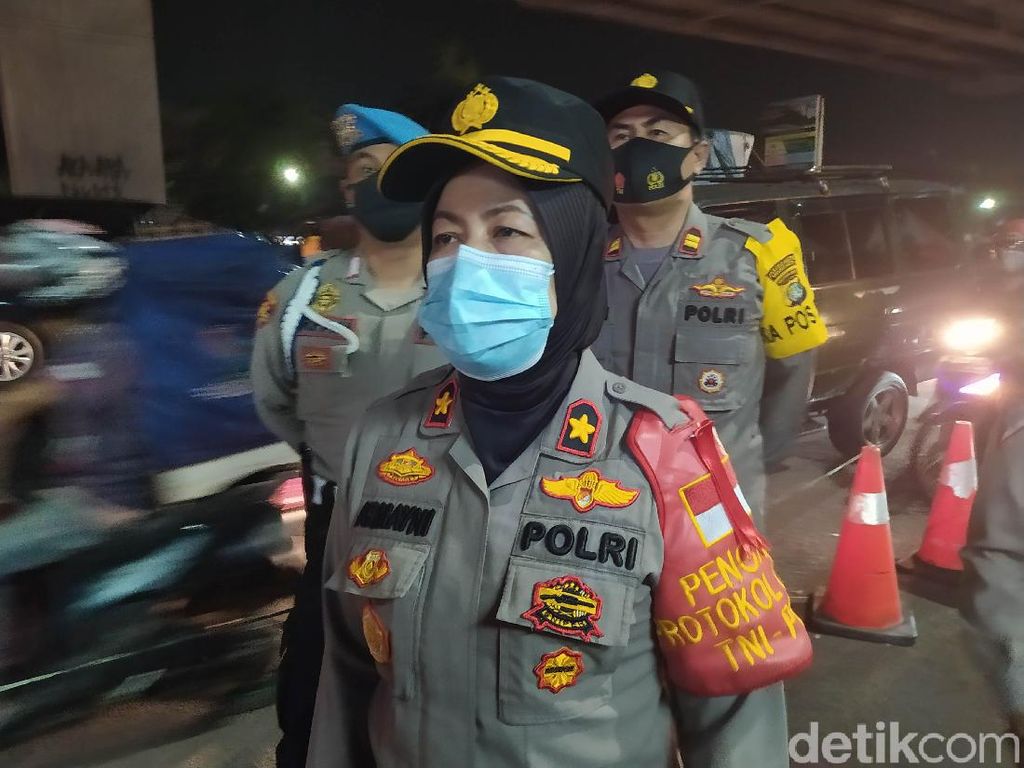 Alasan Pemudik Kelabui Petugas di Pos Sumber Arta Bekasi: Ingin Nikah-Ortu Sakit Alasan Pemudik Kelabui Petugas di Pos Sumber Arta Bekasi: Ingin Nikah-Ortu Sakit