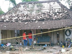 Penampakan Rumah Rusak Dampak Petasan Meledak Tewaskan 2 Orang di Tulungagung