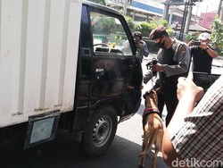 Penyekatan Mudik H-2 Lebaran di Solo, Polisi Terjunkan Anjing Pelacak