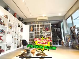 9 Potret Rumah Mewah Sultan Mainan, Ada Koleksi Action Figure Rp 1 Miliar