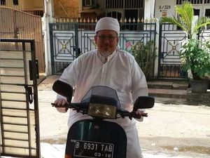 Kenangan Tengku Zulkarnain, Keliling Berdakwah Naik Vespa Kenangan Tengku Zulkarnain, Keliling Berdakwah Naik Vespa