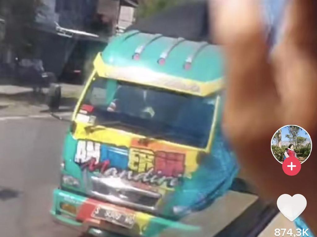 Viral Kisah Haru Wanita Bertemu Ayahnya yang Jadi Sopir Truk Saat Mudik Viral Kisah Haru Wanita Bertemu Ayahnya yang Jadi Sopir Truk Saat Mudik