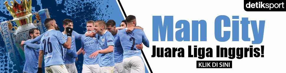 Banner Man City Juara