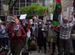 Ramai-ramai Warga New York Kecam Serangan Udara Israel ke Palestina