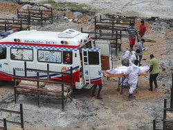 Kasus Corona di India Tembus 25 Juta, Sehari 4.300 Kematian