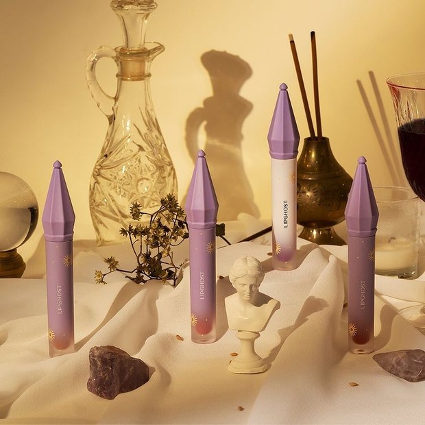 LIP GHOST - Lipcream The Elemental by Risa Sarasvati.