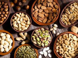 6 Makanan Penurun Kolesterol yang Mudah Didapat, Termasuk Bawang Putih