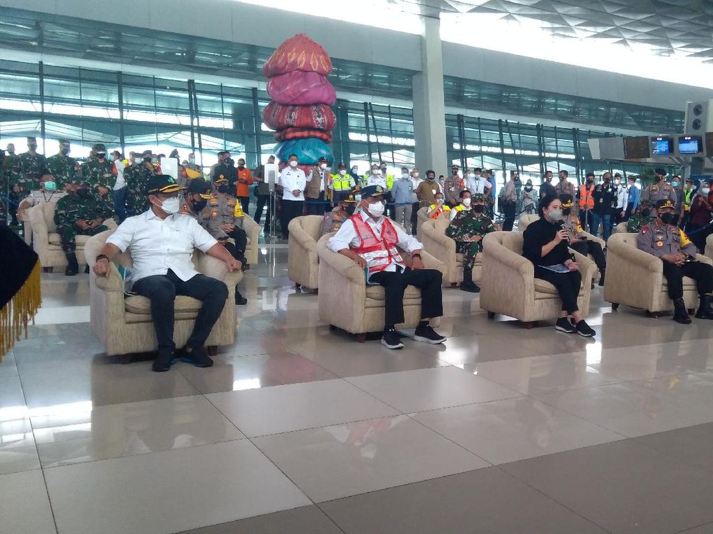 Puan, Panglima, hingga Kapolri Tinjau Larangan Mudik di Bandara Soetta Puan, Panglima, hingga Kapolri Tinjau Larangan Mudik di Bandara Soetta