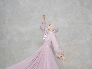 10 Ide OOTD Hijab Lebaran 2021, Mulai dari Tunik Hingga Dress 10 Ide OOTD Hijab Lebaran 2021, Mulai dari Tunik Hingga Dress