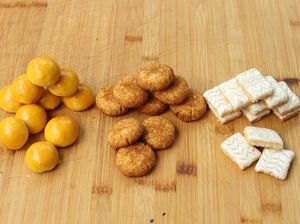 Resep 3 Kue Kering dari Satu Adonan ala Chef Devina Hermawan, Contek Yuk!