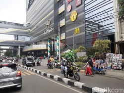 H-1 Lebaran, Pusat Perbelanjaan di Bandung Lebih Lengang