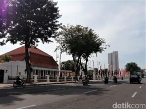 Menengok Suasana di Kota Pahlawan Saat Hari Pertama Lebaran